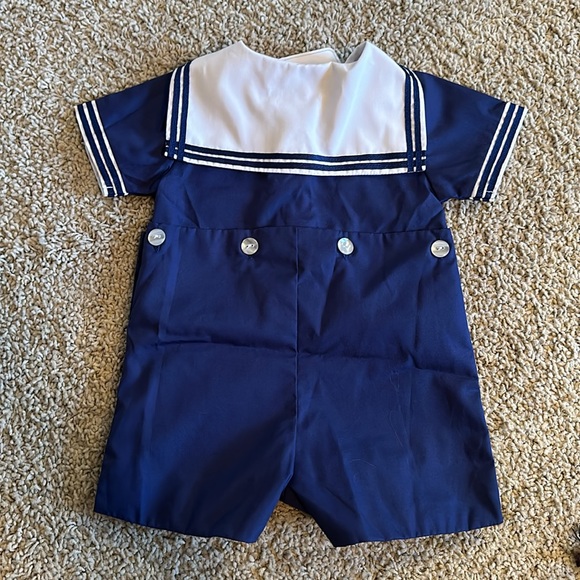 Petit Ami Sailor Suit 9 months - Picture 2 of 5